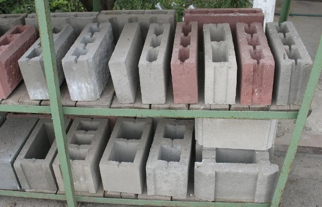 Бетонные блоки и их использование в строительстве