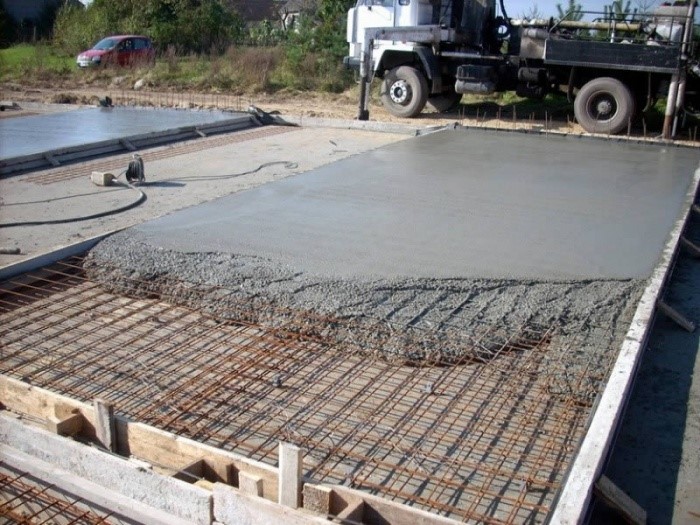 Монолитный бетон – где он применяется