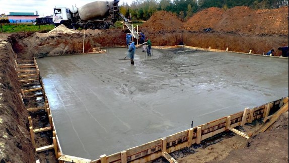 Применение бетона в наружных работах
